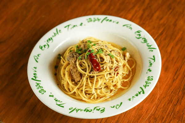 『パスタmama 新宿店』は、平日ランチがお得！16時まで18種類のオリジナルパスタがサラダ・ドリンク付きで、さらに大盛り無料！