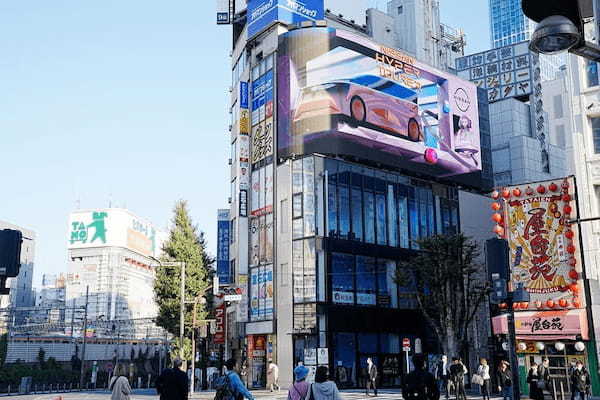 新宿の街頭ビジョンと｢フォートナイト｣内で世界観を紹介！ 日産､EVコンセプトカー第四弾｢ニッサン ハイパーパンク｣を発表