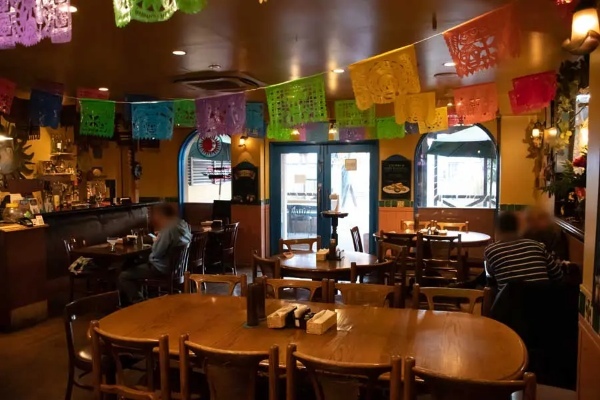 アメリカ軍人に人気のメキシコ料理店「マイクス」に行ってきた