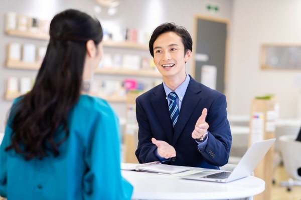 営業職のやりがいとは?つらいだけじゃない営業職の魅力を解説
