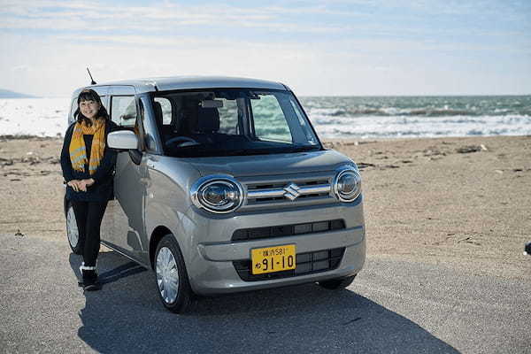 【竹岡圭 K&コンパクトカー ヒットの真相】スズキ・ワゴンRスマイル「ほどよい広さと便利なスライドドア」