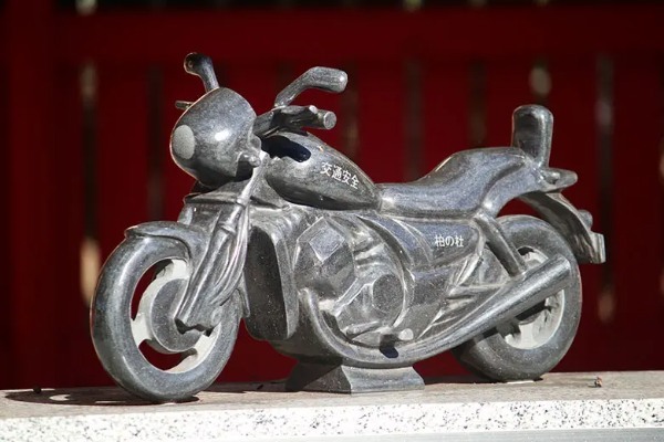 初詣はオートバイ神社へGO! なんと全国12ヶ所にライダーの聖地が!?