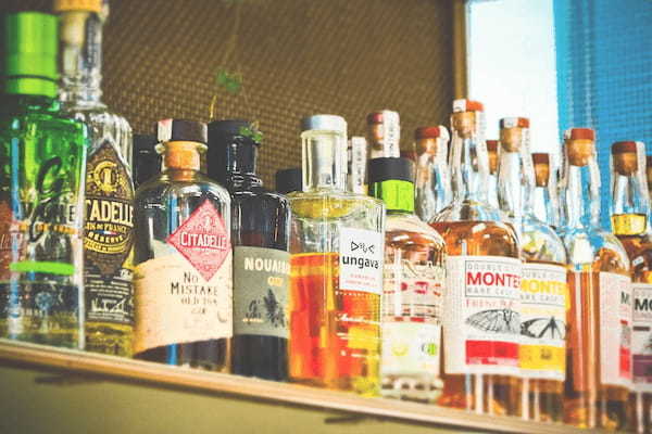 お酒をごちゃまぜにして飲む「ちゃんぽん」と、麺料理の「ちゃんぽん」は関係ある？それぞれの名前の由来は同じ？