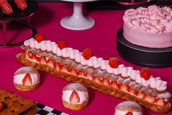 コンラッド大阪「CRUSH ON PINK」ストロベリースイーツビュッフェ