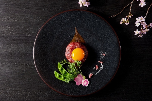 桜の目黒川×グリルレストラン。Mark Matsuoka Grill 中目黒にて3/13(月)・14(火)メディア限定先行試食会を開催。川沿いの桜を眺めながら春めくイタリアングリルをご堪能いただけます