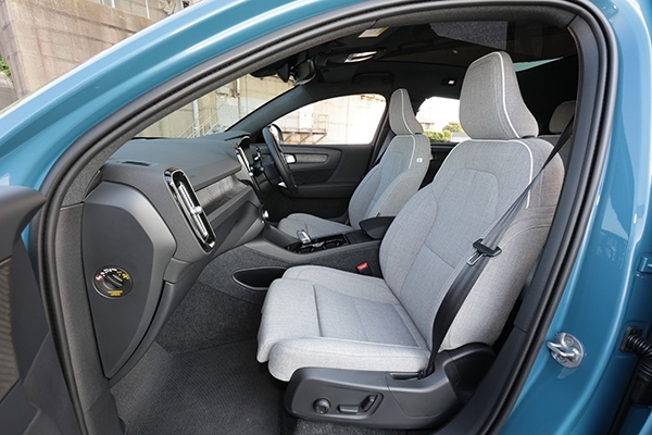 【最新モデル試乗】BEVは面白い！ RWDに大変身したボルボC40リチャージの完成度