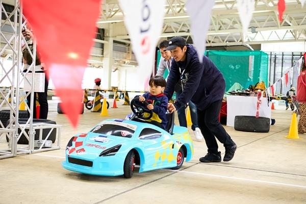 7月23日(日)富士スピードウェイで本物のレーシングカー【IPS-kuruma】に同乗体験！（たくさんのご応募ありがとうございました）