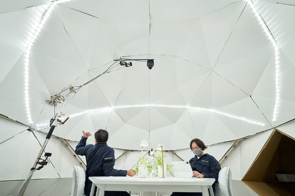 組立式ダンボール製の基地で、宇宙での生活を体験。東洋製罐と極地建築家・村上祐資さんらが開発【宇宙ビジネスニュース】