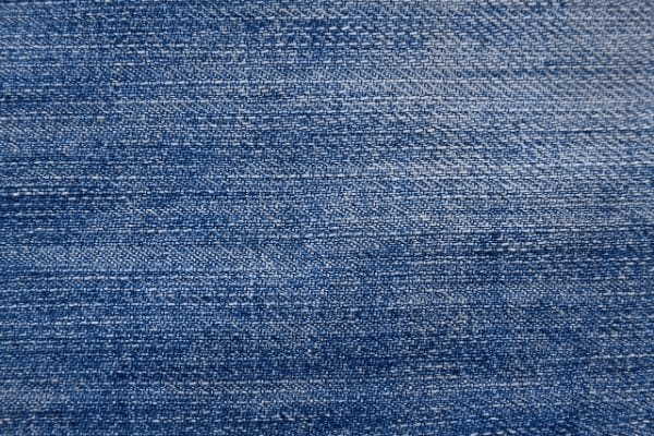「デニム」と「ジーンズ」は別物?その違いやそれぞれの由来とは