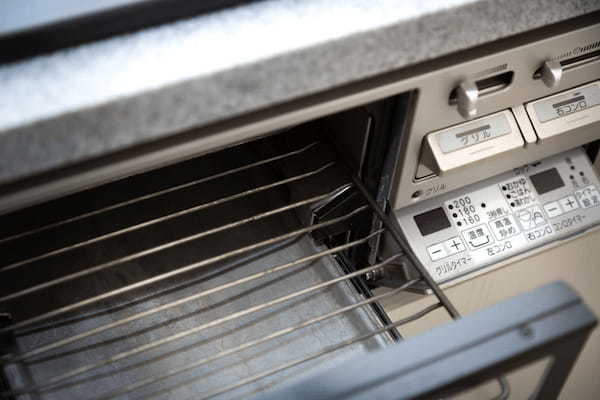 調理家電の「オーブン」と「グリル」、「トースター」はどう使い分けるの?その違いをご紹介!