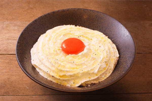 山下本気うどん　渋谷センター街 周年祭を開催　オープン1周年を記念し、「山下本気うどん 渋谷センター街」限定で2022年最も売れた※1「白いカルボナーラうどん」が期間限定復刻!!