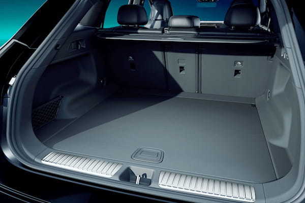 メルセデス・ベンツ　EQE SUV エグゼクティブクラスの本命SUV予約開始【詳解】