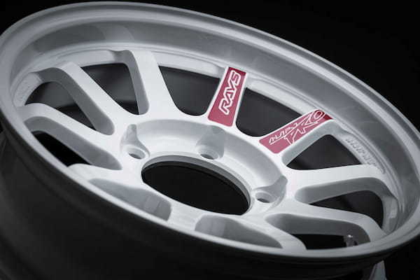 ジムニー専用ホイール「A-LAP-J」にスパルタンな競技向けモデルが登場!「A-LAP-J PRO」新発表!