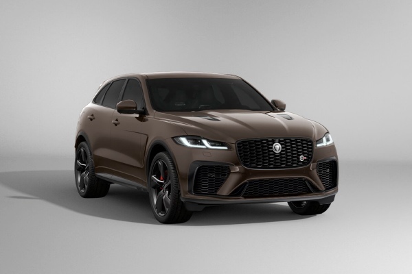 日本独自の特別仕様車「F-PACE SVR CURATED FOR JAPAN」が25台限定で登場