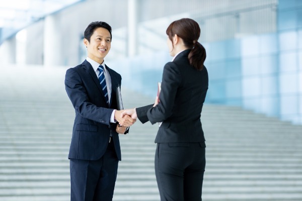 第二新卒とは?卒業から何年目まで?年齢の目安は?
