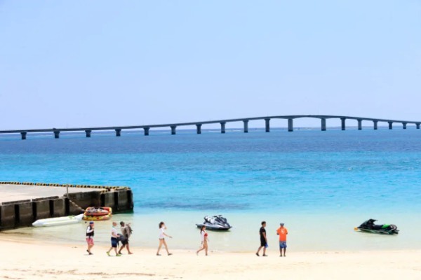 東洋一美しい絶景ビーチでリフレッシュ｜宮古島でのんびりノマドワーク