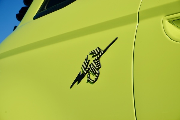 【試乗記】アバルト500e EVになったアバルト・チンクエチェントeの小癪さがたまらない