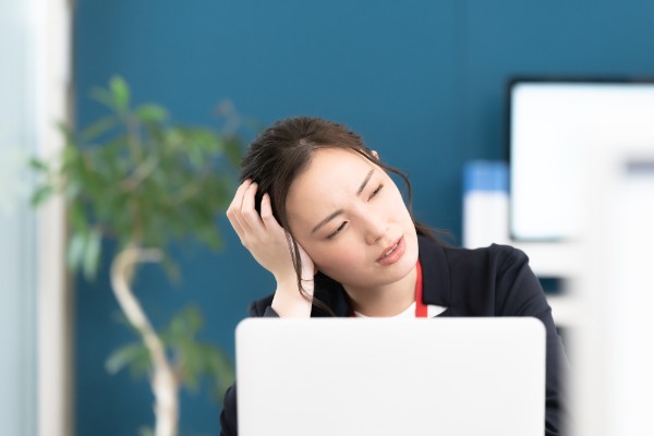 人間関係が上手くいかない人の特徴。職場の人間関係を改善する方法