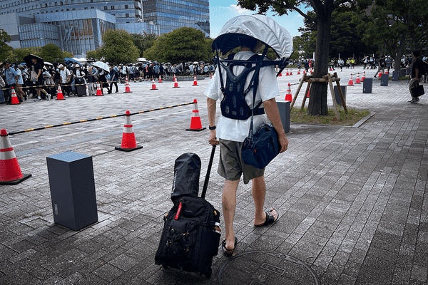 ハンズフリー背負える日傘