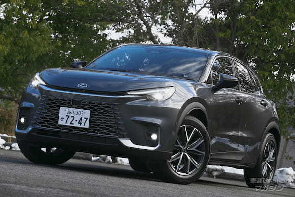 【プロ解説】カローラクロスよりも小さい高級SUV。レクサス LBX試乗レポート