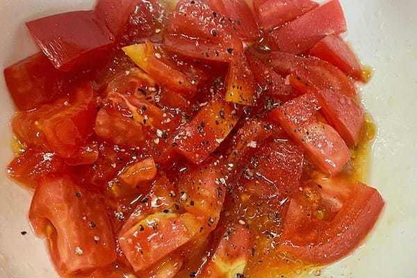 リュウジ氏の“トマトそうめん”が最高　和えるだけなのにヤバい美味しさ…