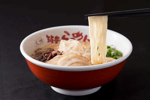 ラーメンチェーン店初！麺に日清製粉の高食物繊維小麦粉使用　九州筑豊ラーメン「山小屋」からECサイト限定２種発売