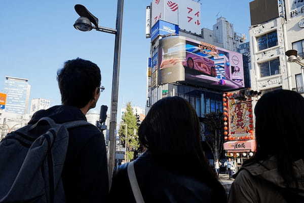 新宿の街頭ビジョンと｢フォートナイト｣内で世界観を紹介！ 日産､EVコンセプトカー第四弾｢ニッサン ハイパーパンク｣を発表