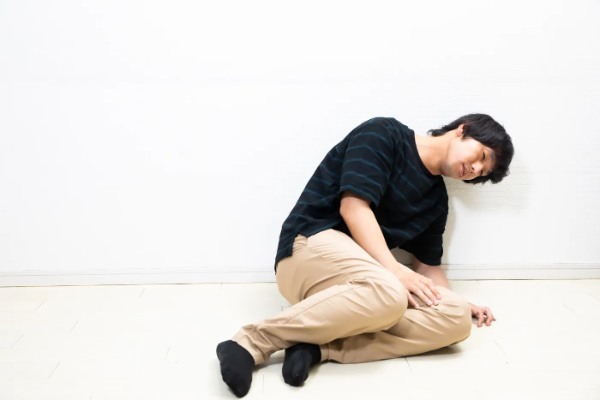 逃げ癖がある人の心理や特徴は？嫌なことから逃げ続ける人生の克服方法は？