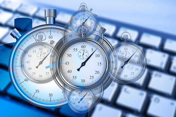 スマホが熱くなるのはなぜ?温度の調べ方や正しい冷却方法をご紹介!