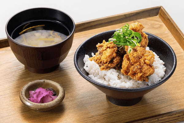 からあげグランプリ®2年連続で金賞! 神戸生まれ『旨味唐揚げ』の「黒十ヤ」が今年も見事に受賞しました。