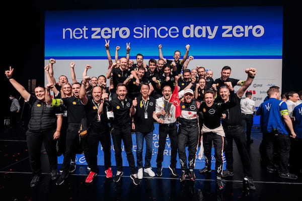 日産フォーミュラE、初のホームレース東京大会でポールポジションと2位表彰台を獲得!