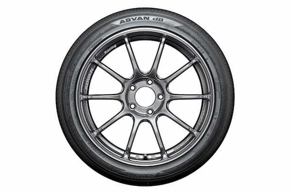 【試乗記】横浜ゴム ADVAN db V553 摩耗しても高い静粛性を発揮するプレミアム・コンフォートタイヤをテスト