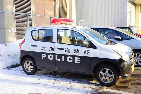 「ミニパトはスピード違反の取締りはするの?」軽やコンパクトカーのパトカーは普段何をしているのか聞いてみた