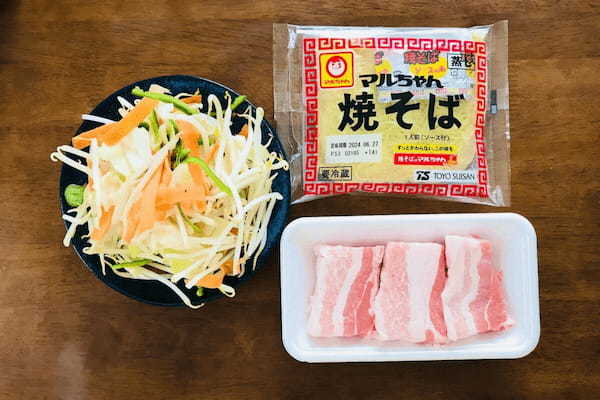 焼きそば、粉末ソースは「一気に全部入れないで」　市販品をおいしく作る“コツ”