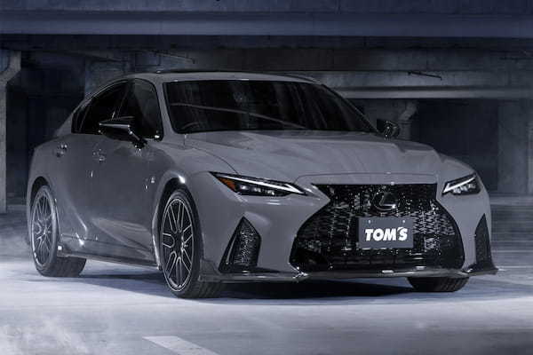 TOM'S、オリジナルの素晴らしさをそのままに圧倒的な存在感を 「LEXUS IS500」用「TOM’S スタイリングパーツセット」発売