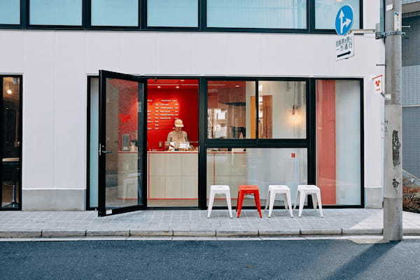 東京・蔵前のできたておやつの専門店「スナックミースタンド」で、すっきりとした味わいで夏にぴったりのオリジナルドリンク「ほうじ茶フロスタ」を4月27日(土)より販売開始