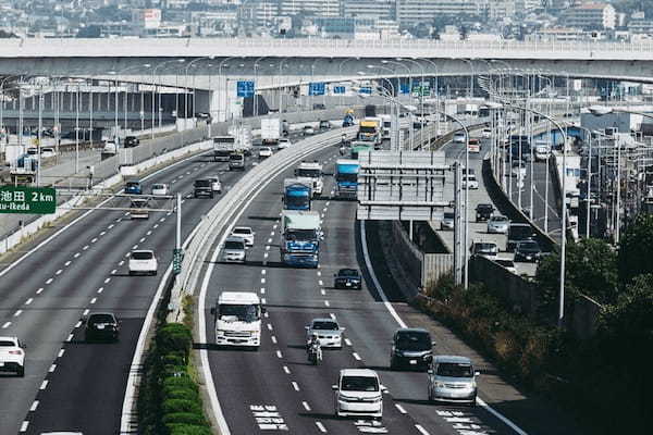 知ってた？高速道路での事故原因、1位は「スピードの出しすぎ」ではなかった！気をつけるべきは意外にも……