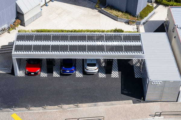 アウディ 150kW急速充電設備の「チャージングハブ」を東京千代田区紀尾井町にオープン