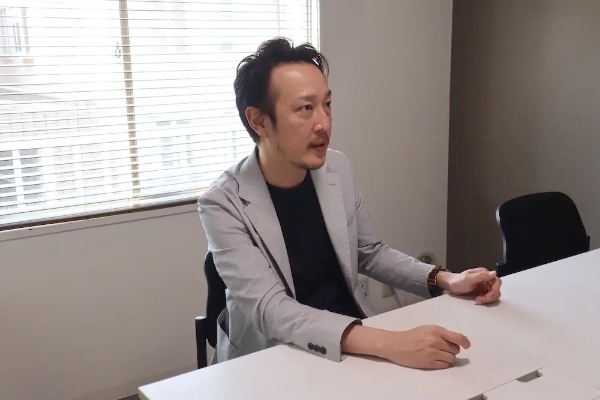 ChatGPTの進化で話題! AIの今後を大予測。仕事が奪われるのはいつ? どう活用すればいい?