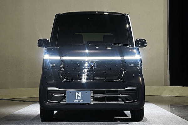 ホンダ　新型N-BOXデザイン公開　3代目は個人も家族もハッピーに