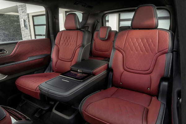 日産 インフィニティQX80 フルサイズのクロスオーバーSUVを発表