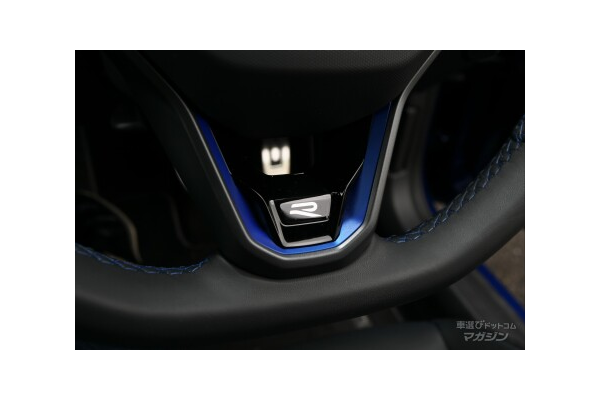 フォルクスワーゲン ゴルフ R アドバンス(ゴルフ8.5)