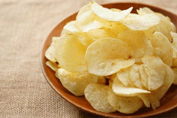 スナック菓子市場は巣ごもり需要で堅調、全体的に前年の好調を維持