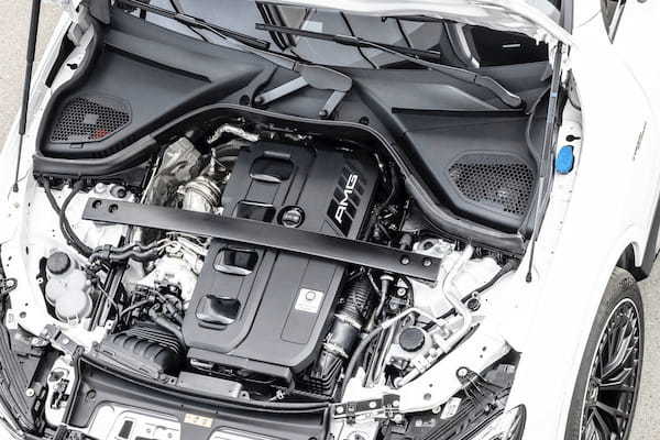 メルセデス・ベンツ　驚異の1000Nm超えSUV「メルセデスAMG GLC 63 S E PERFORMANCE」を発売