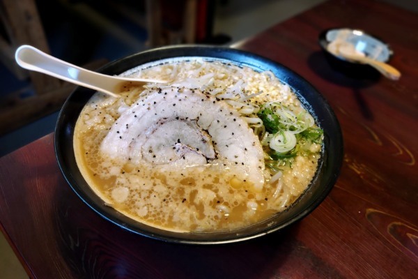 夏こそパワー！合志市須屋に二郎系油そば専門店【志】がオープンしていたので行ってみた！