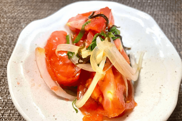 トマトの塩昆布漬け