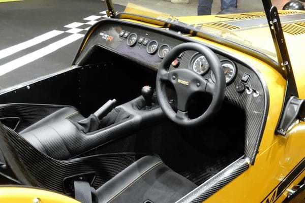 従来のケータハム・セブン270の後継モデルとなる「セブン340」が日本デビュー