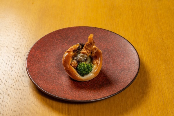 アパ社長カレーパンを銀座三越で限定販売アパ社長カレーパンを銀座三越で限定販売