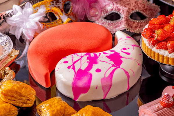 ヒルトン名古屋 ストロベリー スイーツビュッフェ 第 2弾「SAKURA Strawberry Masquerade」を3月2日(木)より開催