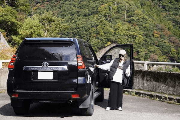 ゴルフ好きママの愛車は…大きさとカッコよさがお気に入りのランクルプラド♪10代から四駆に乗りたくて…♡